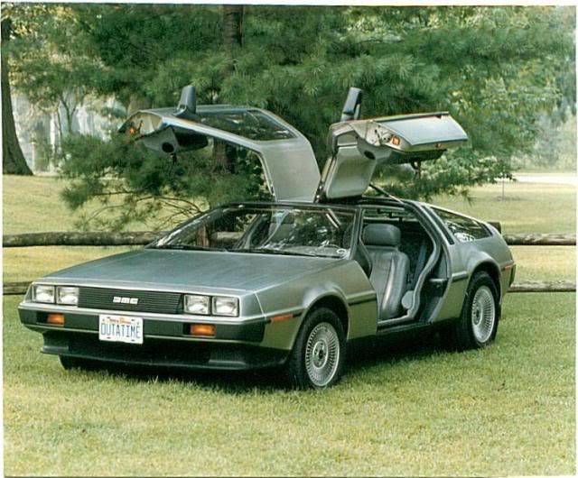 1981_Delorean_DMC12.jpg