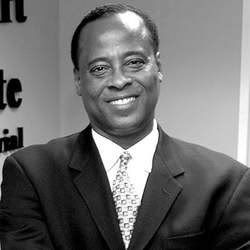 http://i655.photobucket.com/albums/uu273/aphrodite_doe/Conrad-Murray.jpg?t=1249300158