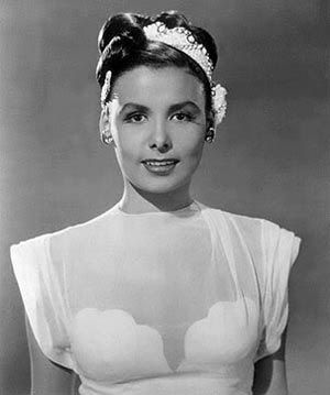 http://i655.photobucket.com/albums/uu273/aphrodite_doe/lena_horne.jpg?t=1273484252