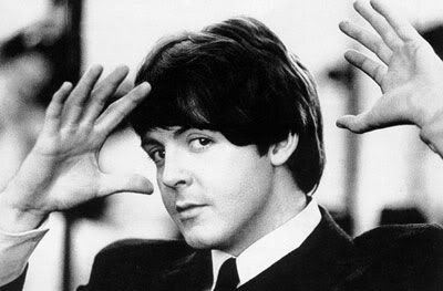 http://i655.photobucket.com/albums/uu273/aphrodite_doe/paul-mccartney-1.jpg?t=1266502770